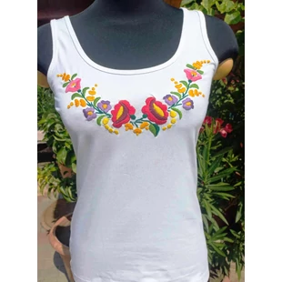 Dúsan hímzett ujjatlan póló