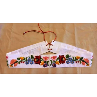 Kézzel hímzett öv 84 cm