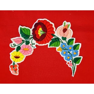 Kézzel hímzett felvarró 20x16 cm