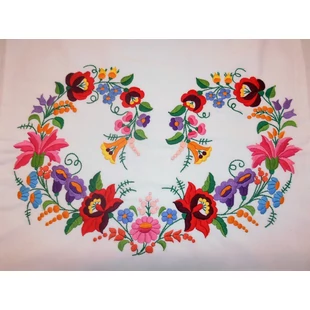 Kézzel hímzett díszpárna-huzat (szives)