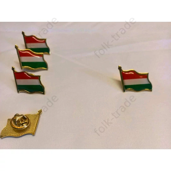 Magyar zászló kitűző Magyar zászló kitűző